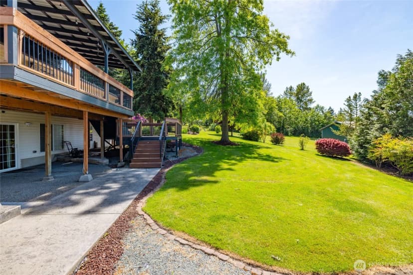 Property photo for 22736 Buchanan Street, Mount Vernon photo 30