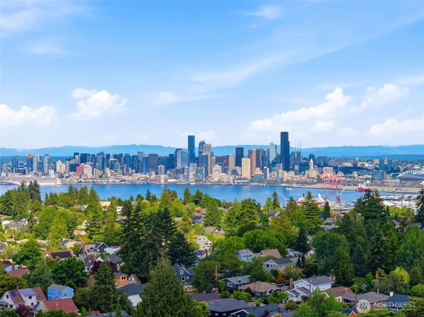 Property photo for 3453 California Avenue Sw, Seattle photo 29