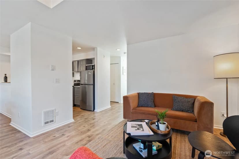 Property photo for 1926 Fairview Avenue E #307, Seattle photo 9