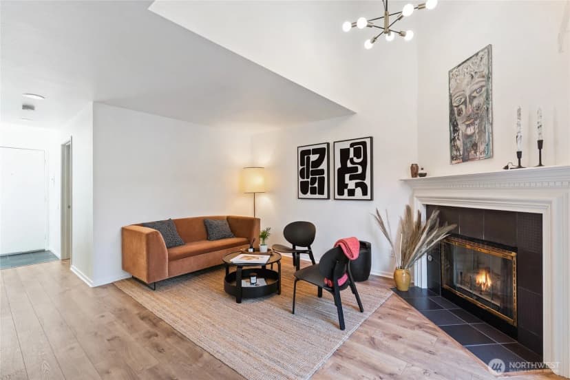 Property photo for 1926 Fairview Avenue E #307, Seattle photo 6