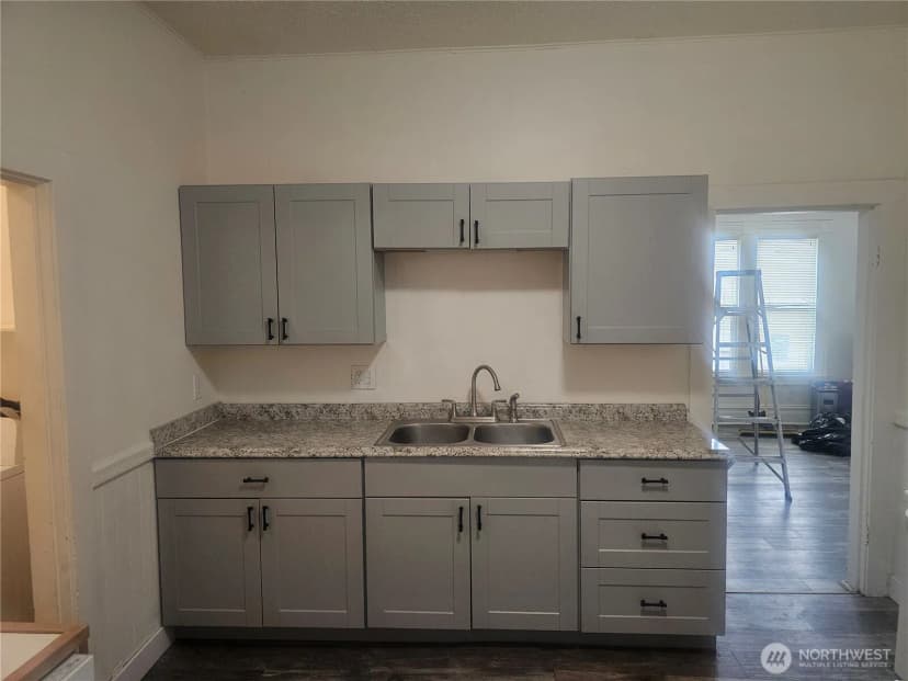 Property photo for 10 N Touchet Street, Walla Walla photo 9