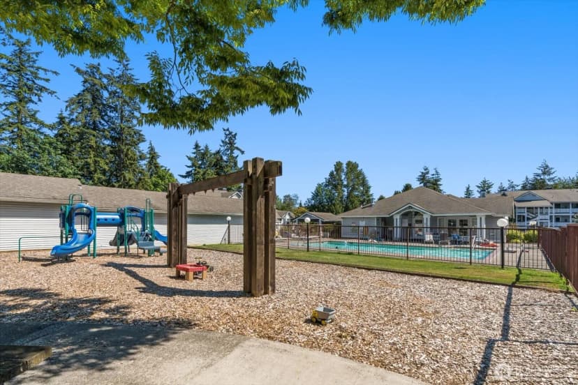 Property photo for 23339 Cedar Way #a-205, Mountlake Terrace photo 30