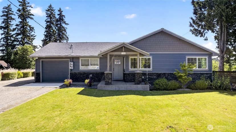Property photo for 11605 67th Avenue E, Puyallup