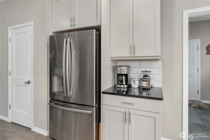 Property photo for 14605 179th Avenue E, Bonney Lake photo 11