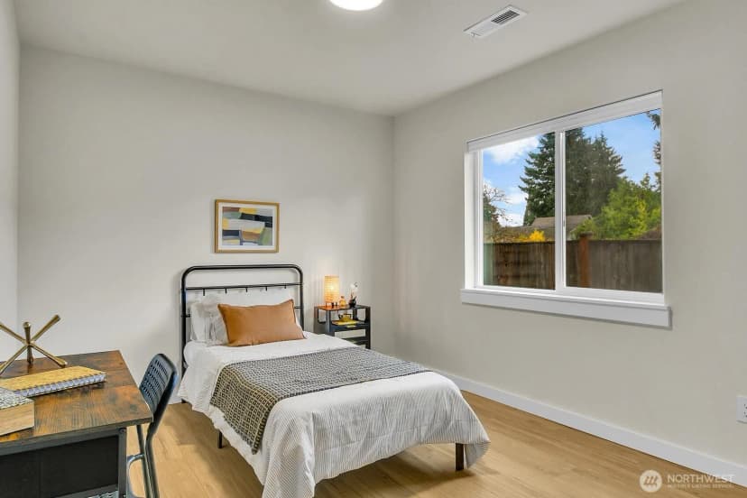Property photo for 1001 8th Avenue Nw, Puyallup photo 17