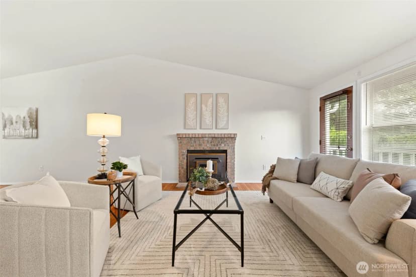 Property photo for 811 Union Avenue Steilacoom, Steilacoom photo 4