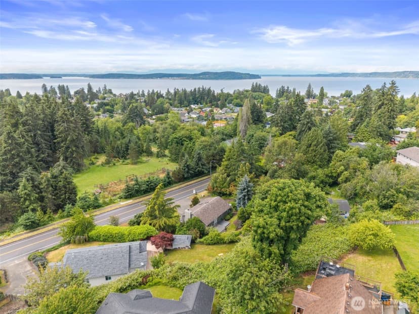 Property photo for 811 Union Avenue Steilacoom, Steilacoom photo 38