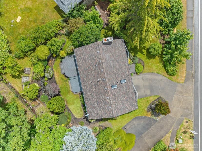Property photo for 811 Union Avenue Steilacoom, Steilacoom photo 2
