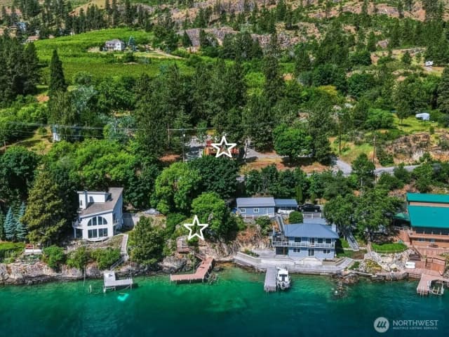 Property photo for 15137 S Lakeshore Road, Chelan photo 2