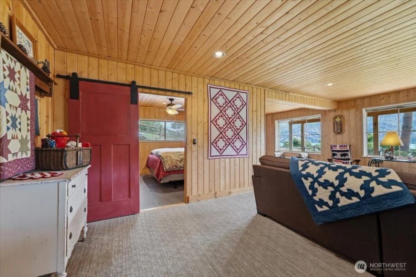 Property photo for 15137 S Lakeshore Road, Chelan photo 36