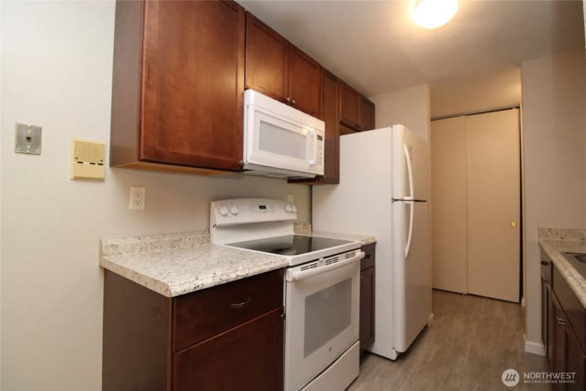 Property photo for 4501 Grandview Drive W #t304, Tacoma photo 8