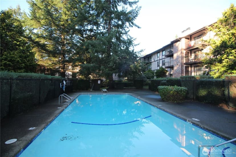 Property photo for 4501 Grandview Drive W #t304, Tacoma photo 2
