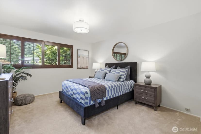 Property photo for 216 131st Avenue Ne, Bellevue photo 19