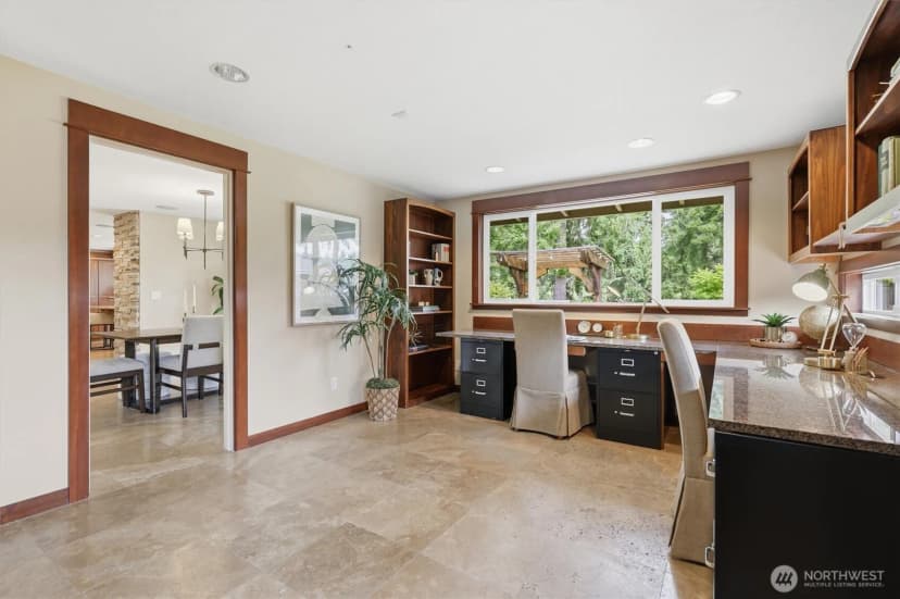 Property photo for 216 131st Avenue Ne, Bellevue photo 21