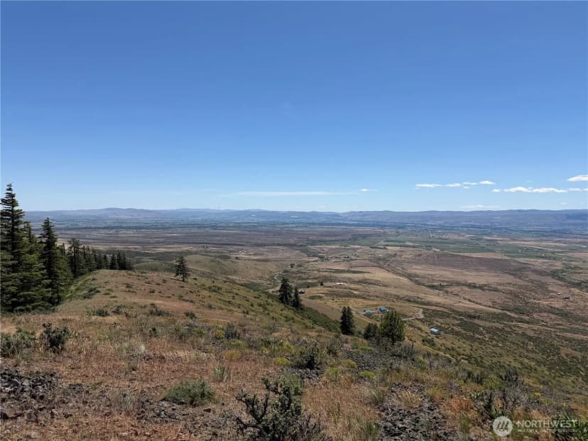 Property photo for 3054 W Sun East Road, Ellensburg photo 34