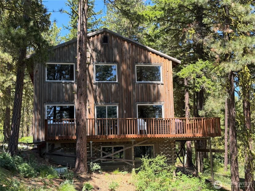 Property photo for 3054 W Sun East Road, Ellensburg photo 2