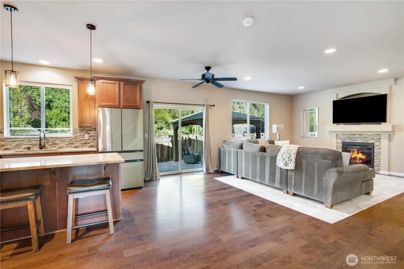 Property photo for 5913 164th Avenue Ct E, Sumner photo 2