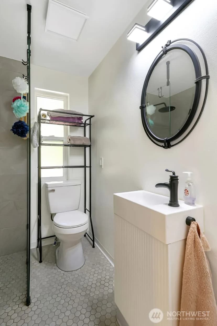 Property photo for 10125 Totem Way, Anderson Island photo 18