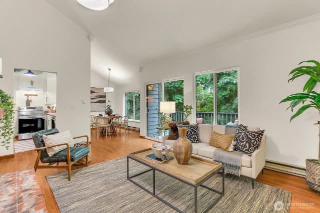 Property photo for 12703 Ne 129th Court #h302, Kirkland photo 4