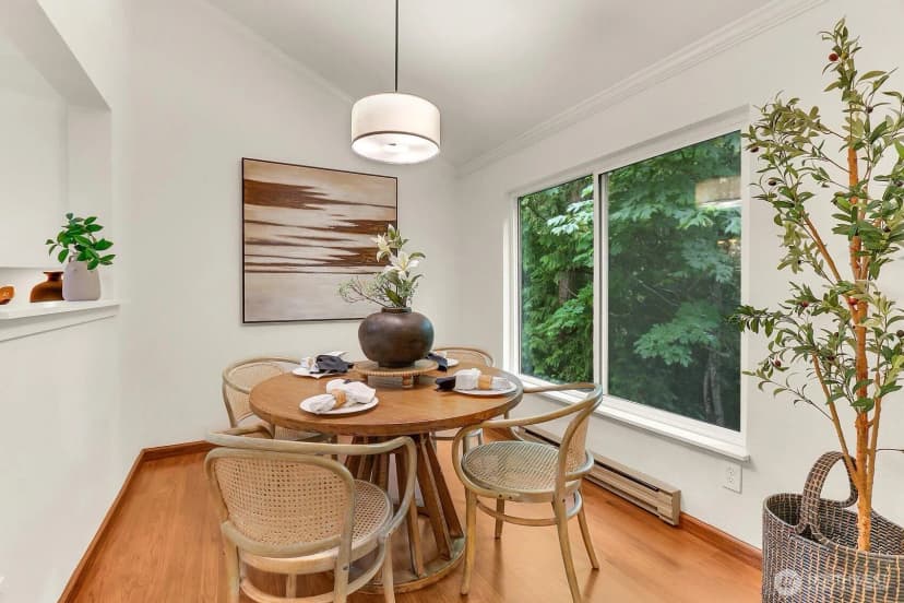 Property photo for 12703 Ne 129th Court #h302, Kirkland photo 6