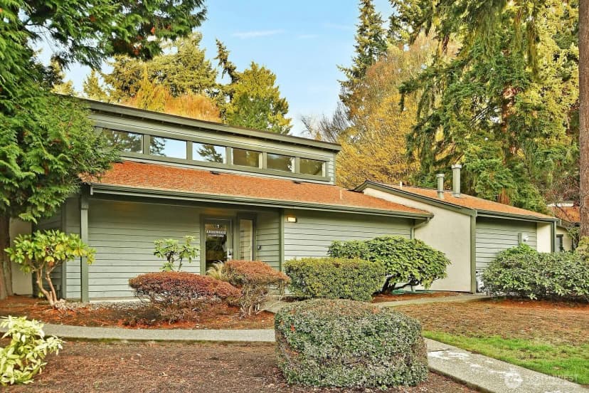 Property photo for 12703 Ne 129th Court #h302, Kirkland photo 21