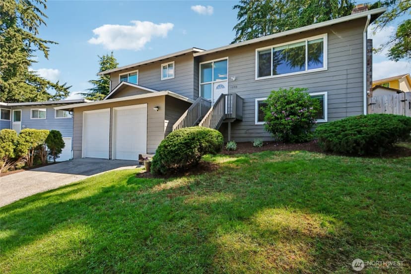 Property photo for 12416 Se 211th Place, Kent photo 37
