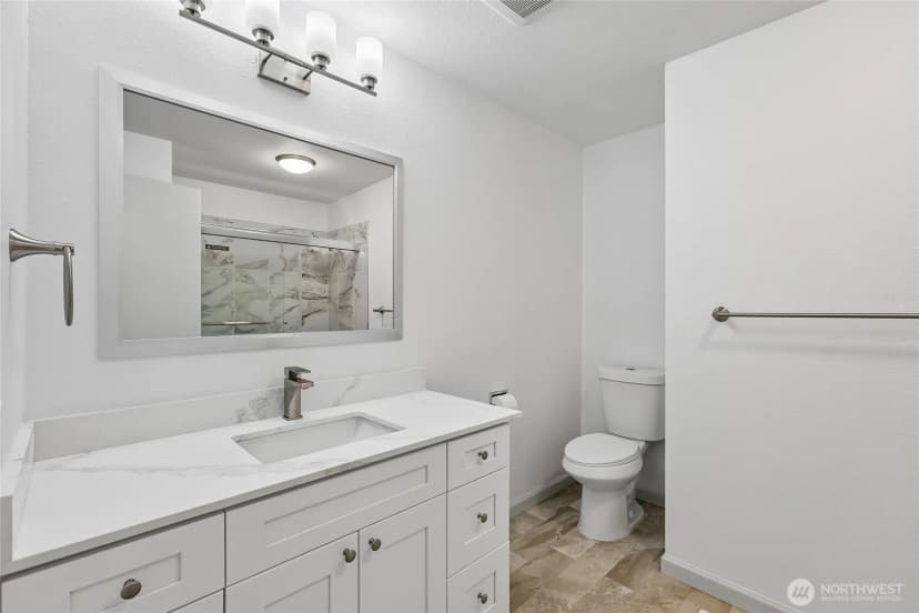Property photo for 12416 Se 211th Place, Kent photo 13