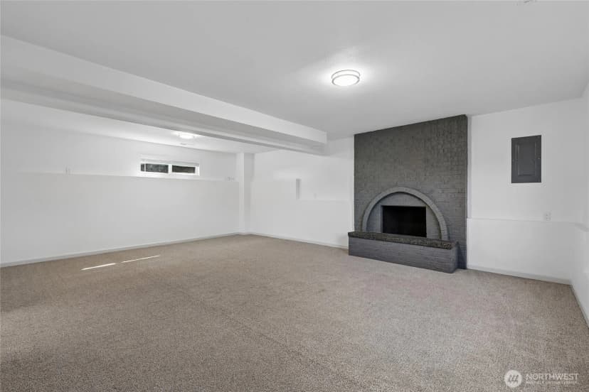 Property photo for 12416 Se 211th Place, Kent photo 25