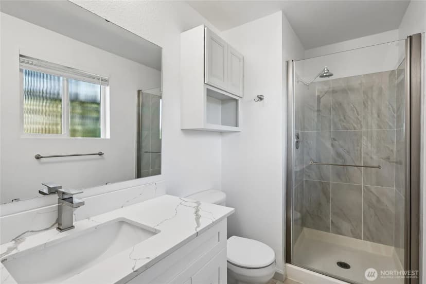 Property photo for 12416 Se 211th Place, Kent photo 16