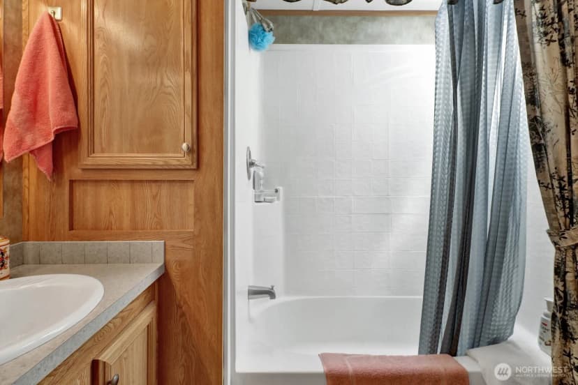 Property photo for 7704 Birch Bay Drive #18-01, Blaine photo 14