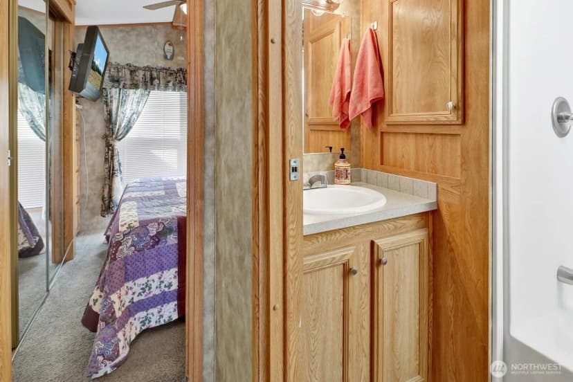 Property photo for 7704 Birch Bay Drive #18-01, Blaine photo 13
