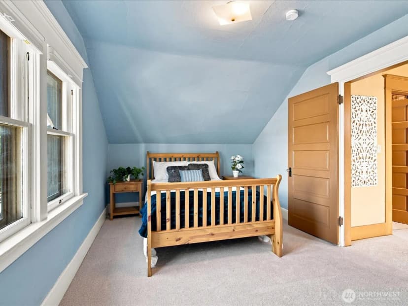 Property photo for 2811 Sw Dakota Street, Seattle photo 23
