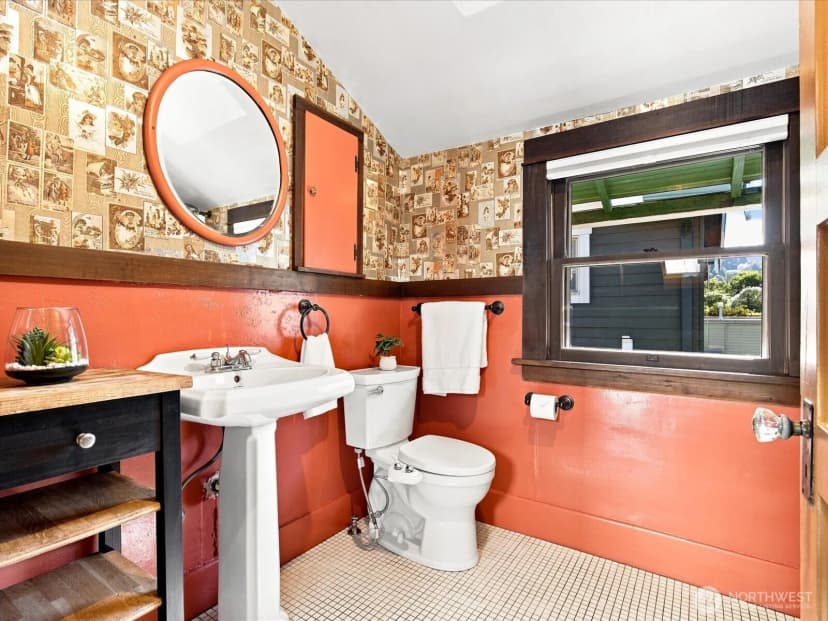 Property photo for 2811 Sw Dakota Street, Seattle photo 24