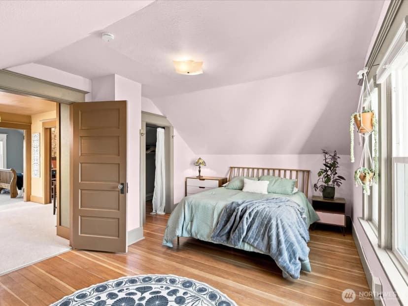 Property photo for 2811 Sw Dakota Street, Seattle photo 20