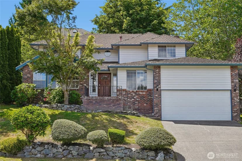 Property photo for 32745 47th Avenue Sw, Federal Way photo 2