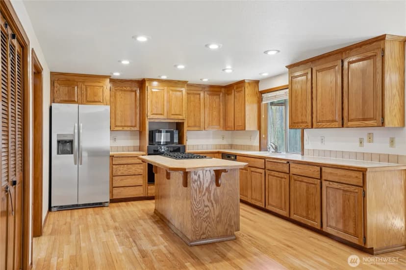 Property photo for 32745 47th Avenue Sw, Federal Way photo 14