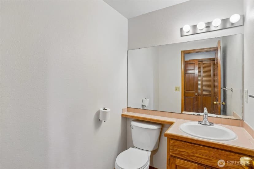 Property photo for 32745 47th Avenue Sw, Federal Way photo 17