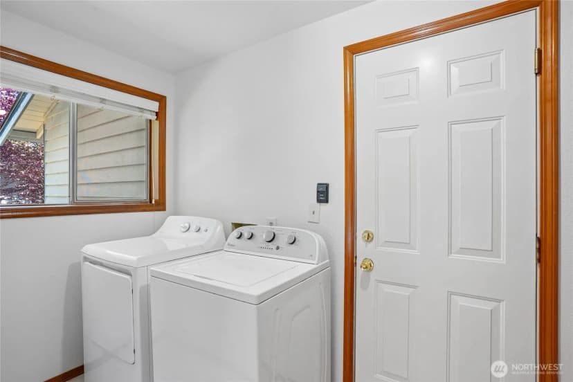 Property photo for 32745 47th Avenue Sw, Federal Way photo 30
