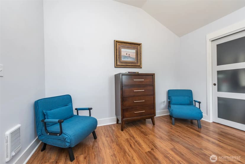 Property photo for 940 W 7th Street, Port Angeles photo 16