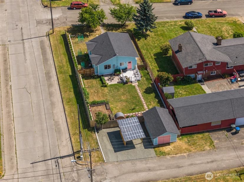 Property photo for 940 W 7th Street, Port Angeles photo 33