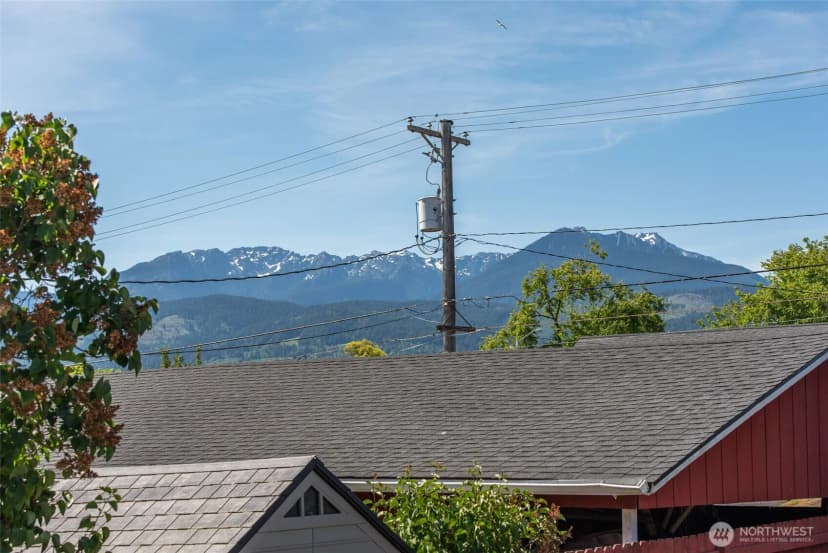 Property photo for 940 W 7th Street, Port Angeles photo 36