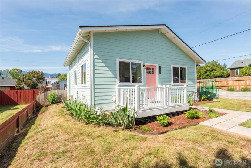 Property photo for 940 W 7th Street, Port Angeles photo 29