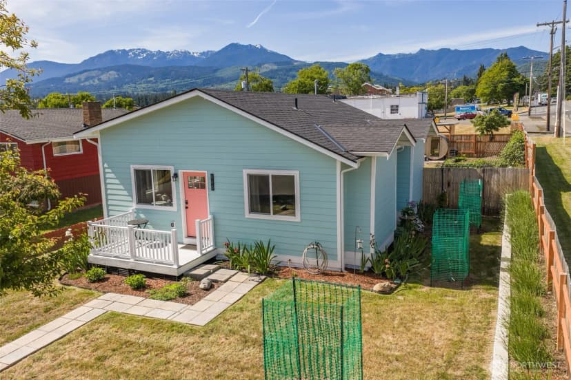 Property photo for 940 W 7th Street, Port Angeles photo 26