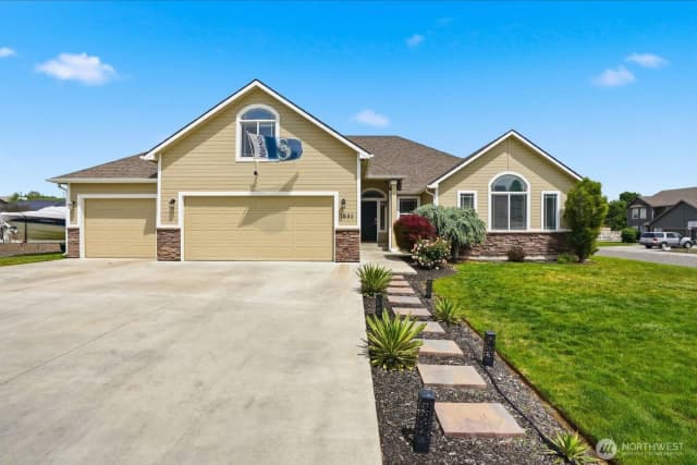 Property photo for 7601 W Washington Avenue, Yakima