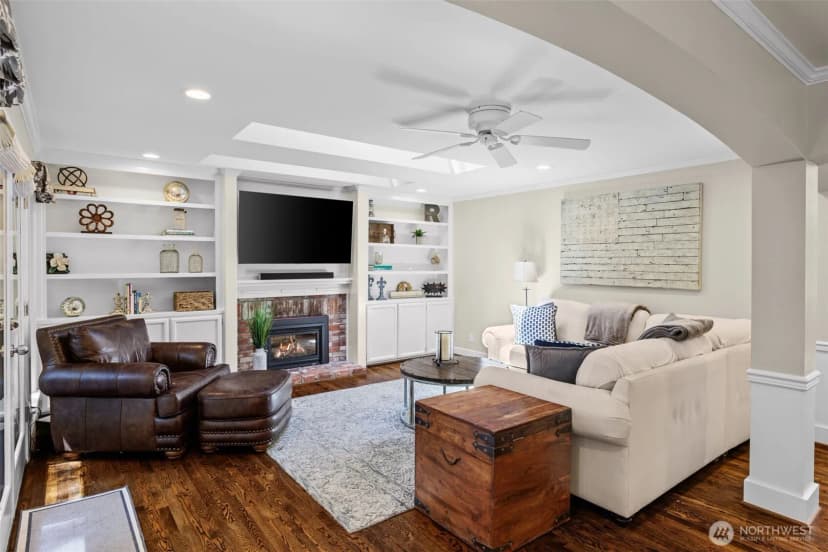 Property photo for 22201 Ne 28th Place, Sammamish photo 11