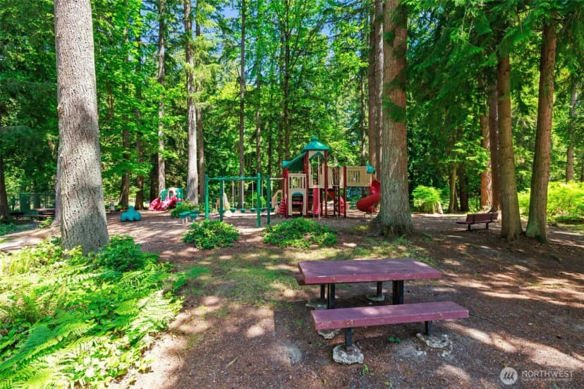 Property photo for 22201 Ne 28th Place, Sammamish photo 39