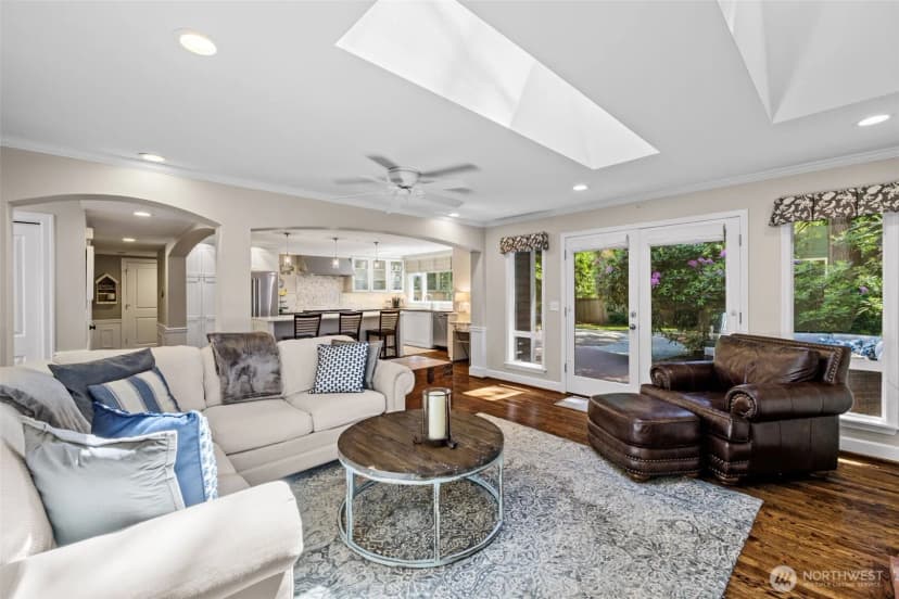 Property photo for 22201 Ne 28th Place, Sammamish photo 13