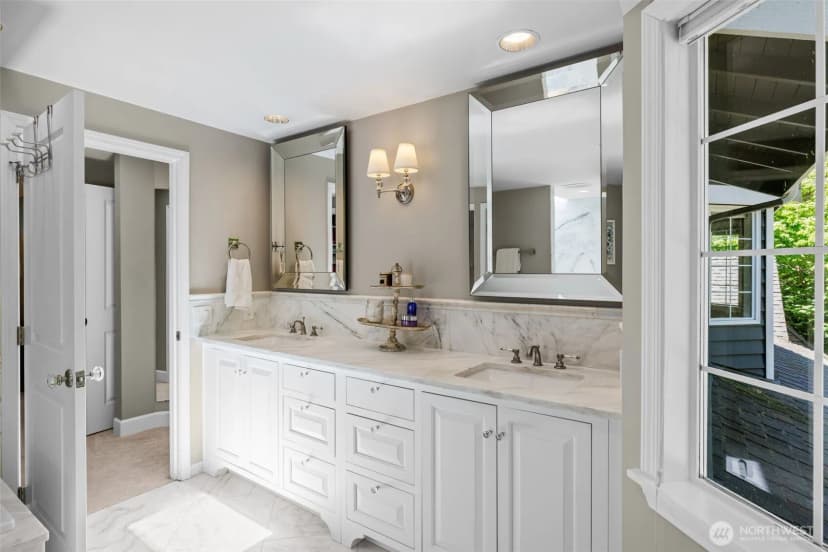 Property photo for 22201 Ne 28th Place, Sammamish photo 23