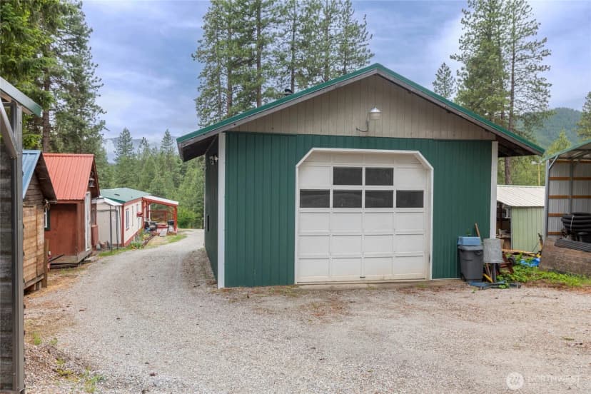 Property photo for 21603 Camp 12 Road, Leavenworth photo 8