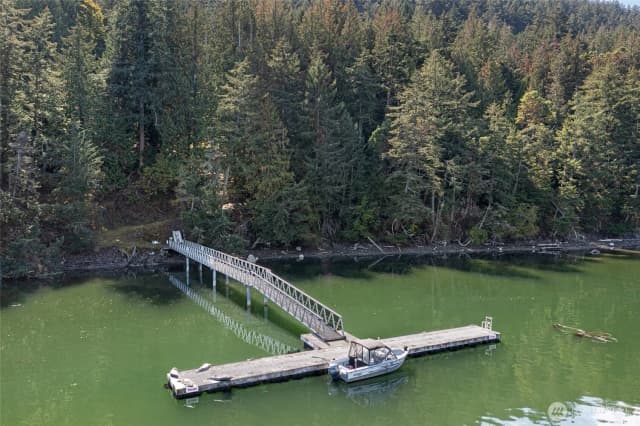 Property photo for 142 Hideaway Lane, Stuart Island